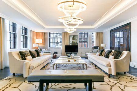 An Exclusive Three Bedroom Apartment in the Corinthia Residences - Photo 3