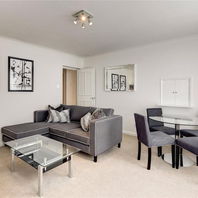 2 bedroom flat to rent - Photo 1