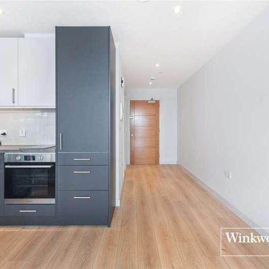 Shakespeare Road, London, N3 - Photo 1