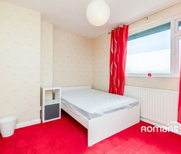 4 bedroom house to rent - Photo 4