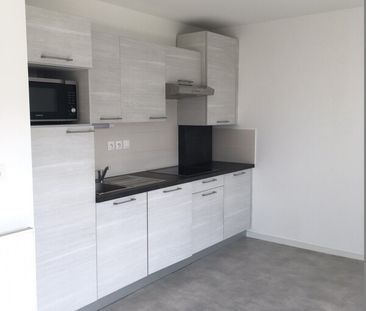 Appartement à louer 2 pièces - 39 m² - Photo 2