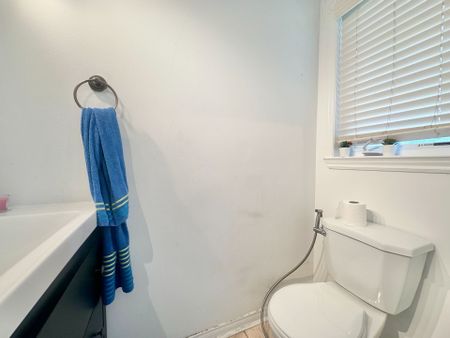 For Lease - 5260 Mcfarren Boulevard Unit# 56, Mississauga, Ontario - Photo 3