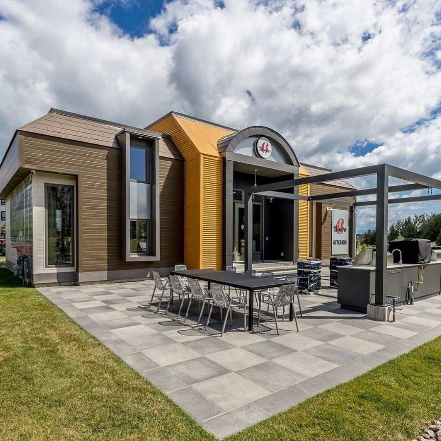 For Lease - 6 Spice Way Unit# 210, Barrie, Ontario - Photo 1