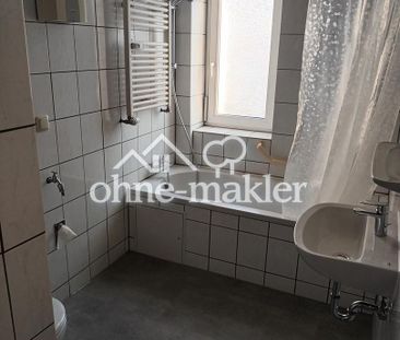 Schöne 3 Zimmer Altbauwohnung in Hausen - Foto 1