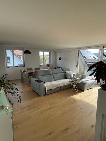 Traumhafte Dachwohnung in Wettingen - Photo 2