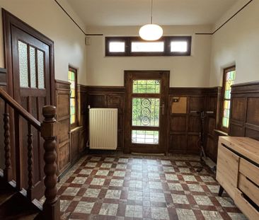 Prachtige, gerenoveerde woning met 4 slaapkamers - Photo 1