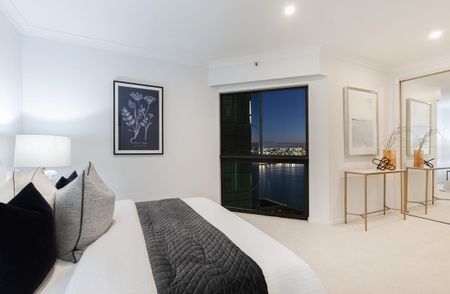 2101/37 Glen Street, Milsons Point - Photo 2