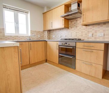 Brunel Crescent, Swindon, Swindon, SN2 - Photo 6