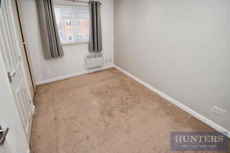 2 bedroom House To Let Total Size: 625 SQ FT - Photo 2