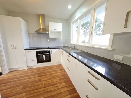 60 Acacia Avenue, Riccarton - Photo 5