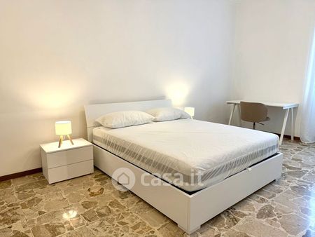 Bilocale in Affitto in Via Comin Ventura 3 a Bergamo - Photo 2