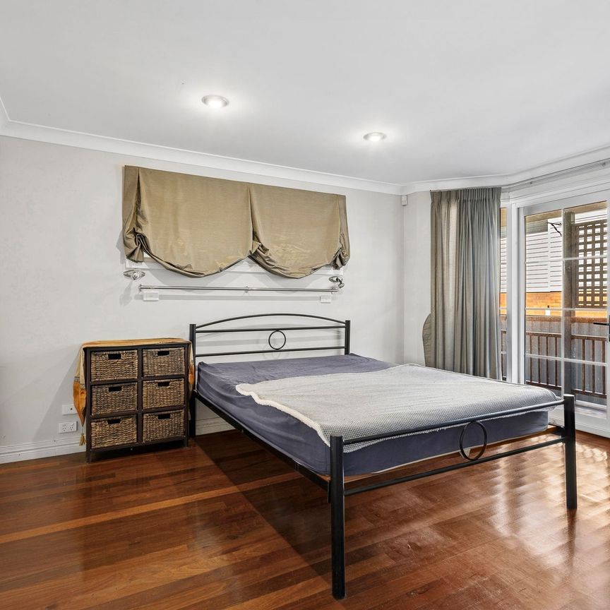 7 Riversleigh Road, Beachmere QLD 4510 - House For Rent - $850 | Domain - Photo 1