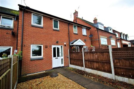 2 bedroom terraced house to rent - Photo 3