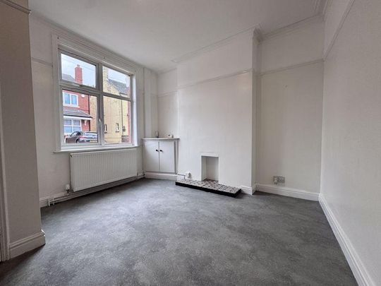 2 bedroom semi-detached house to rent - Photo 1