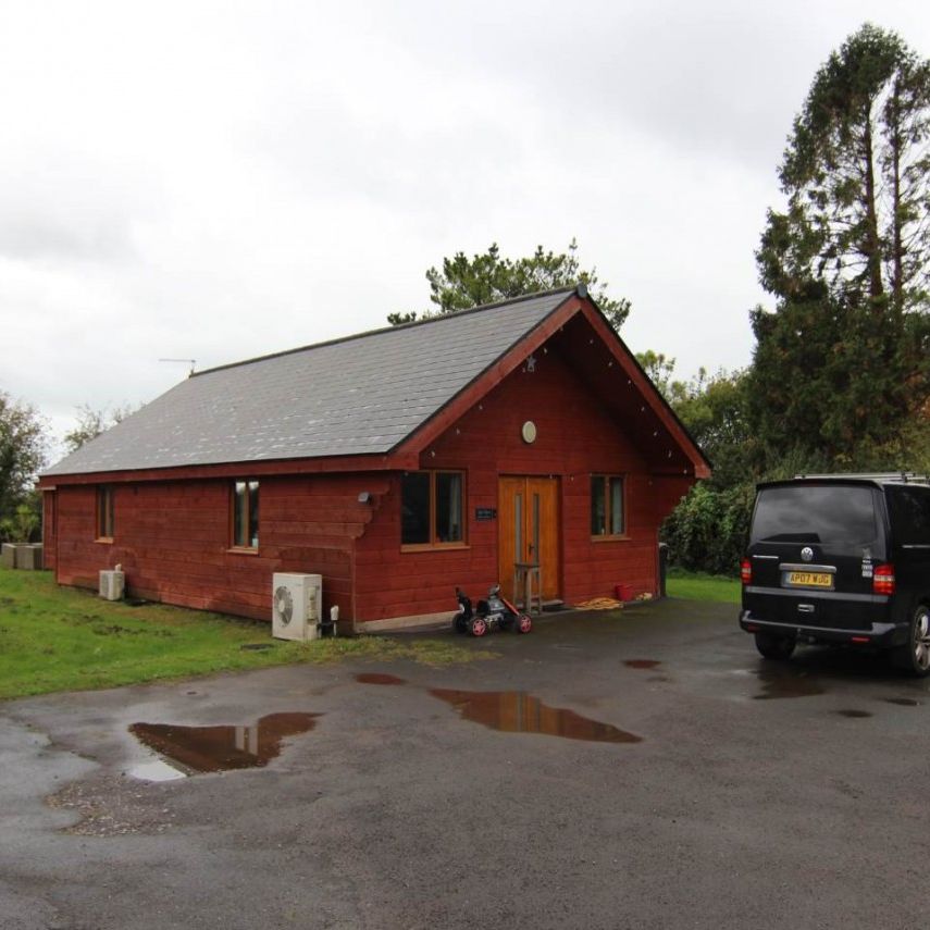 Cheddar Road, Axbridge, Somerset - Photo 2