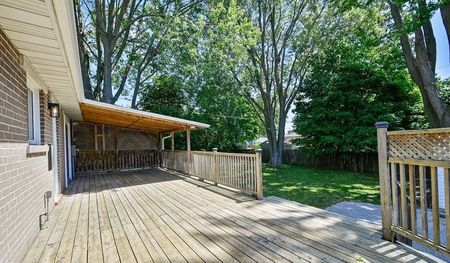 For Lease - 801 Krosno Boulevard Unit# Lower, Pickering, Ontario - Photo 4