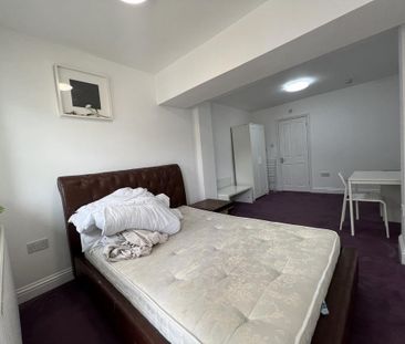 5 bedroom house share to rent - Photo 2