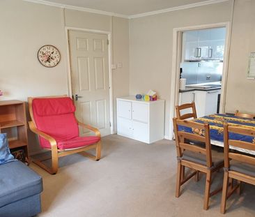 2 bedroom maisonette to rent - Photo 2