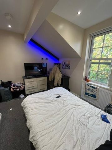 2 bedroom flat to rent - Photo 5
