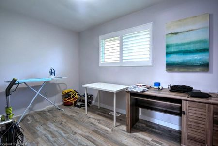 For Lease - 338 SPRINGBANK Avenue, Woodstock, Ontario - Photo 3