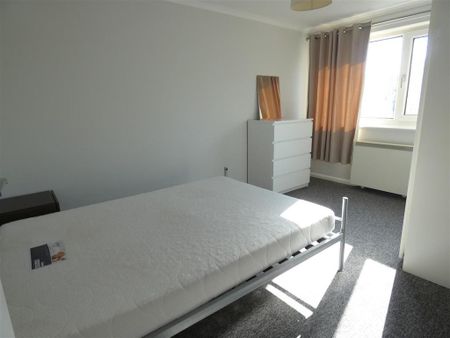 2 bedroom maisonette to rent - Photo 4