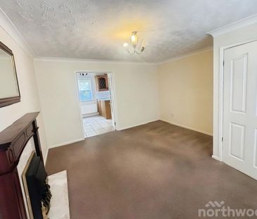 3 bedroom semi-detached house to rent - Photo 1