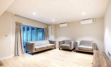 Star Yard, WC2A - Photo 3