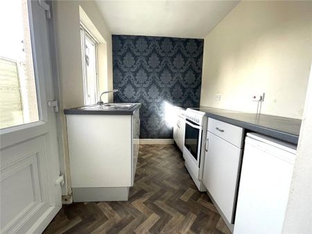 2 bedroom house to rent - Photo 3