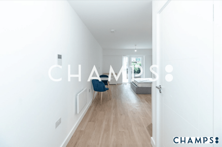 Studio to rent - Photo 5