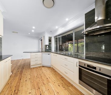 135 Duffy Avenue, Westleigh NSW 2120 - House For Rent | Domain - Photo 4