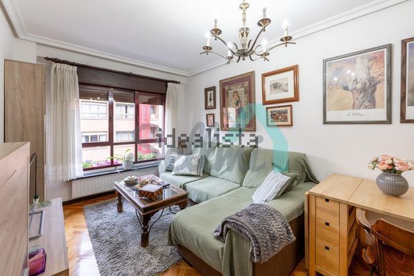 Alquiler de piso en Calle Don Víctor Quintanar - Foto 1