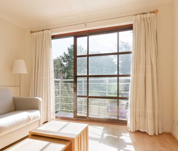 1 Bed Flat, Finland Street, SE16 - Photo 2