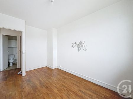 Location Appartement 4 pièces 66m² TROYES 10000 - Photo 3