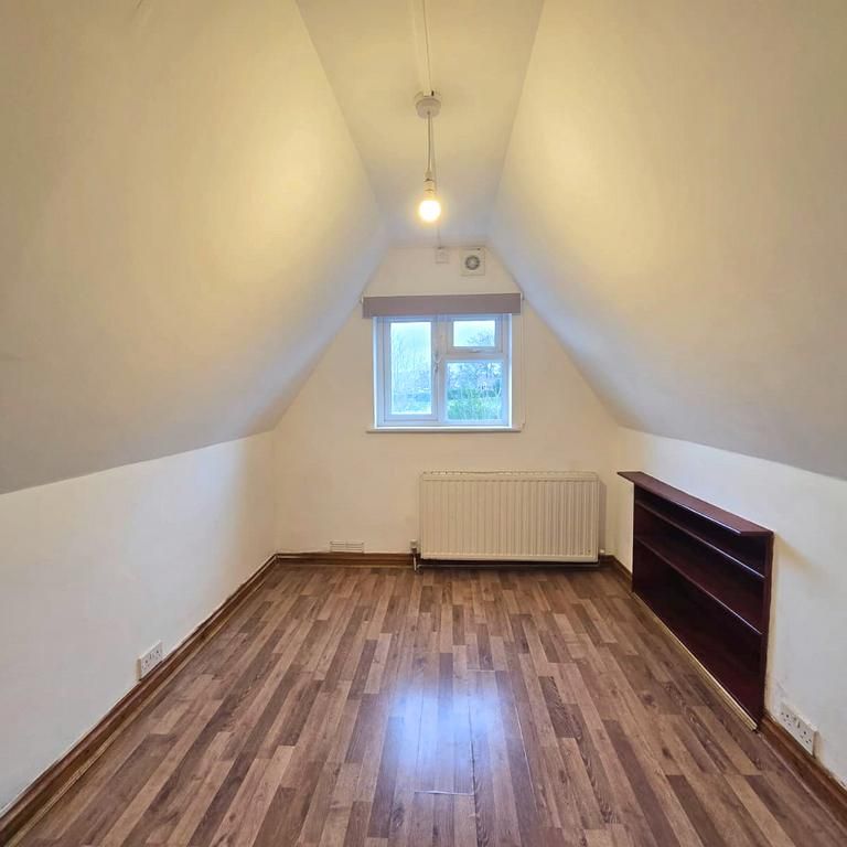 1 bedroom detached house to rent - Photo 2