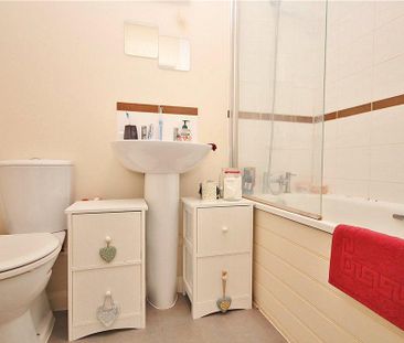 2 bedroom apartment to rent - Photo 6