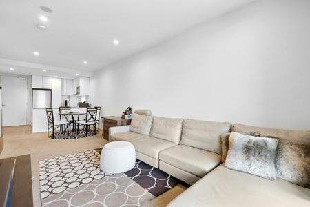 Fully Furnished. Perfectly Positioned. - Photo 2