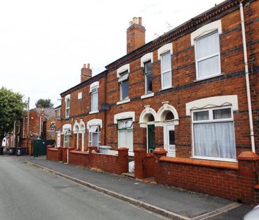 3 bedroom terraced house to rent - Photo 2