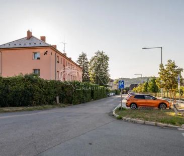 Světlý a kompletně nový byt 2+1 ( 66 m - Photo 6