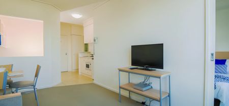 Twin share Apartment - Photo 2