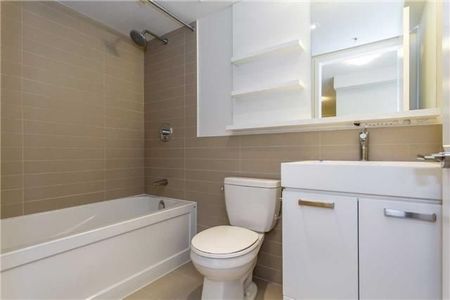 For Lease - 295 Adelaide Street Unit# 724, Toronto, Ontario - Photo 4