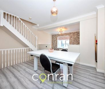 4 bedroom end of terrace house to rent - Photo 6