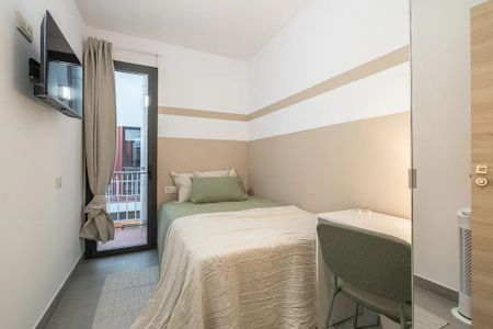 Passatge de Paca Soler, Barcelona, Catalonia 08028 - Photo 4