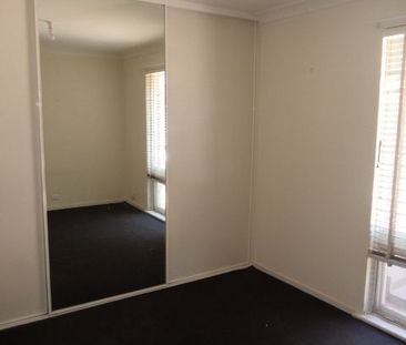 3 Bedroom Home With LARGE Lock-up Garage - Photo 5