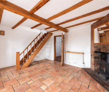2 bedroom terraced house to rent - Photo 2