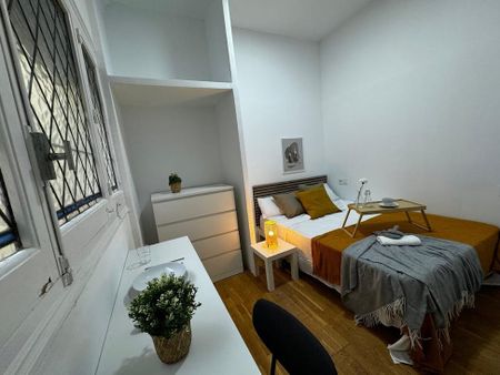 Calle de Lagasca, Madrid, Community of Madrid 28006 - Photo 2