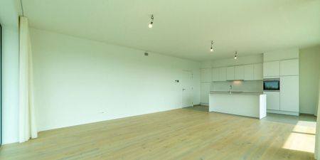 Appartement te huur in Ukkel voor € 2.650 met 3 slaapkamers - Photo 5