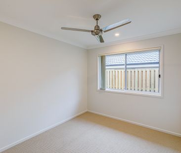 Modern Family Home - Photo 6