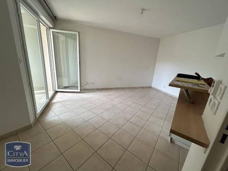 Location Appartement 2 pièces 41m² LA SEYNE SUR MER 83500 - Photo 5