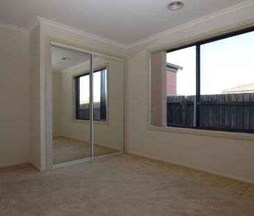 HOUSE TO HOME! - Photo 6