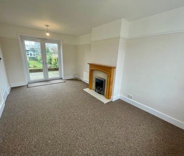 Causeway Crescent, Totton - Photo 2